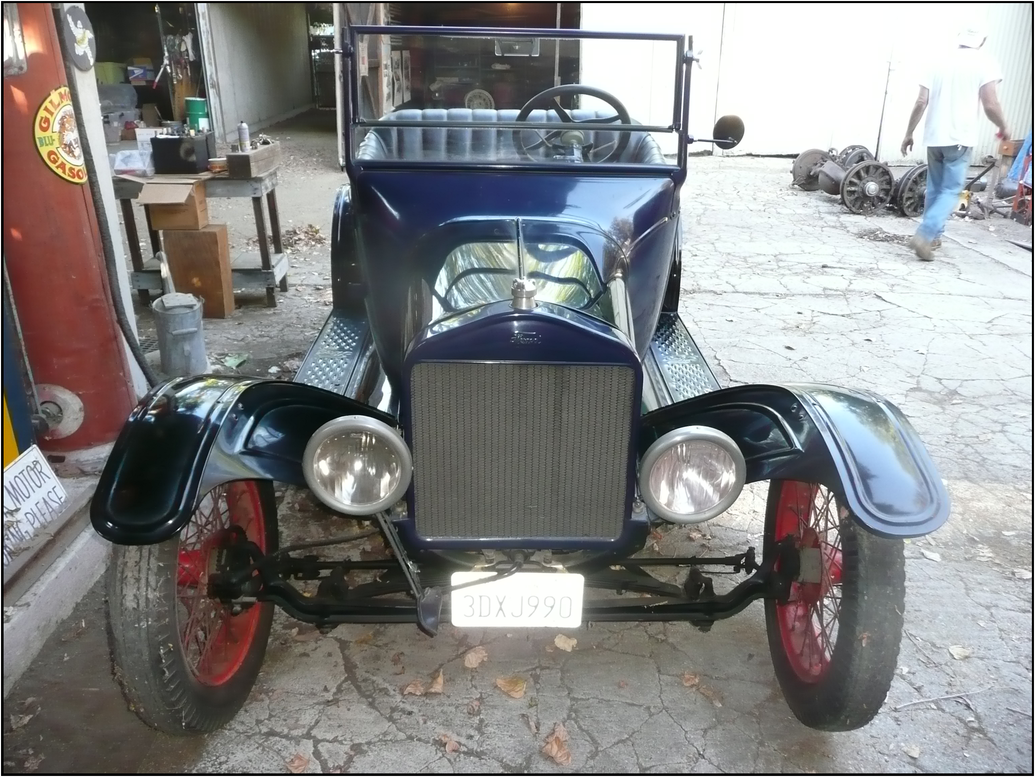 1924 Ford Roadster front end