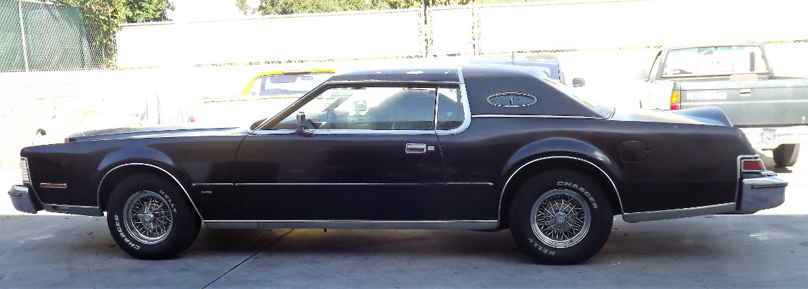 1975 Lincoln_Mark_IV_Continental_Black_Diamond