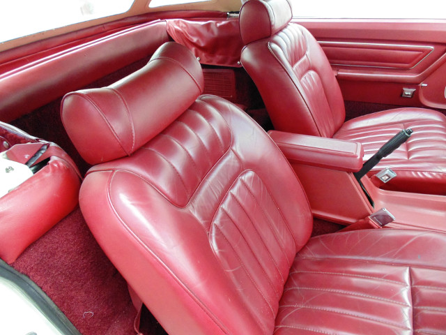 1979_Custom_Convertible_Mercury_Capri_Front_Seats